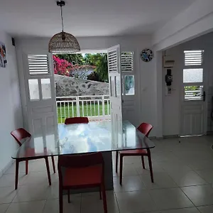 Le Flamboyant Appartement Schoelcher